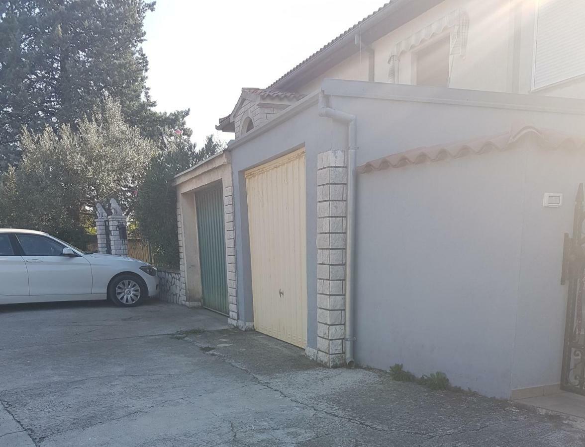 Alda Apartamento Pula Exterior foto